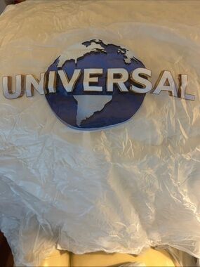 4 Universal Studios Ponchos!!